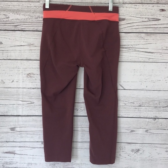 LUCY Powermax Capri Leggings Maroon Coral Size XS - Picture 4 of 9